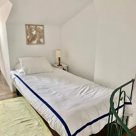 Terrace Duplex Close To Beaches * Lisboa
